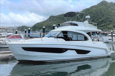 36' Beneteau 2023 Yacht For Sale